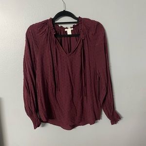 Cute burgundy top